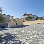 Mavarstica 17821b Lejlighed *