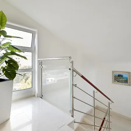 Mavarstica 17821b Apartment