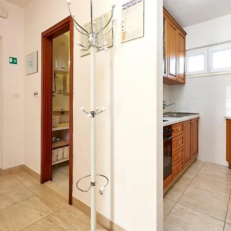 Mavarstica 17821b 特罗吉尔