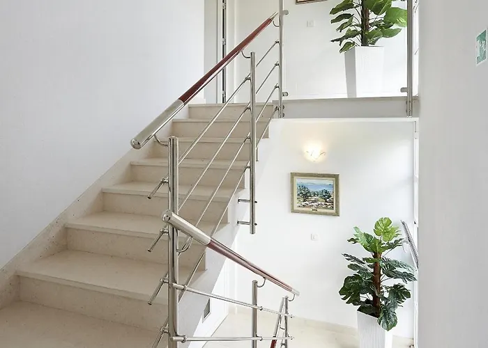 Διαμέρισμα Mavarstica 17821b *