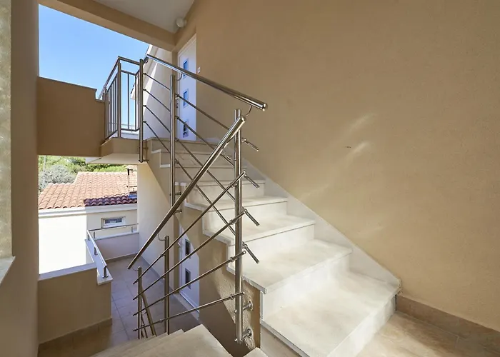Mavarstica 17821b Appartement Trogir